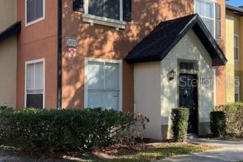 Condominio en venta en Orlando, Florida, 3 dormitorios, 121.52 m2 № 1507836 - foto 2
