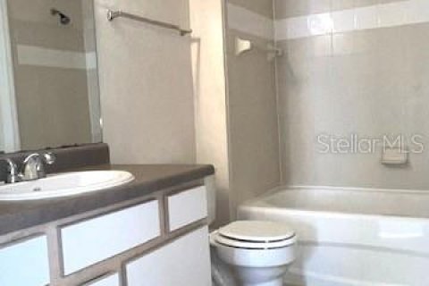 Condominio en venta en Orlando, Florida, 3 dormitorios, 121.52 m2 № 1507836 - foto 5