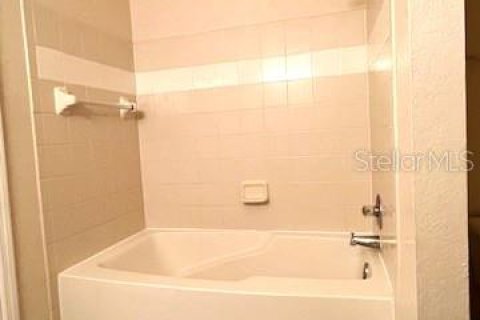 Condominio en venta en Orlando, Florida, 3 dormitorios, 121.52 m2 № 1507836 - foto 6