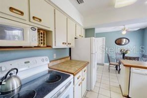 Villa ou maison à vendre à Ocala, Floride: 2 chambres, 113.71 m2 № 2149143 - photo 12