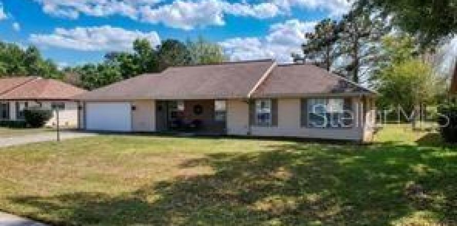 Villa ou maison à Ocala, Floride 2 chambres, 113.71 m2 № 2149143