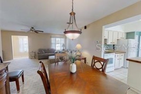Villa ou maison à vendre à Ocala, Floride: 2 chambres, 113.71 m2 № 2149143 - photo 10