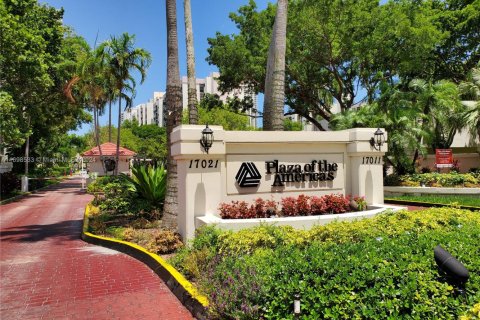 Condominio en venta en Sunny Isles Beach, Florida, 2 dormitorios, 95.78 m2 № 1692240 - foto 27