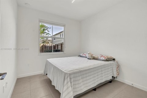Adosado en venta en Coral Springs, Florida, 4 dormitorios, 172.15 m2 № 1992203 - foto 10