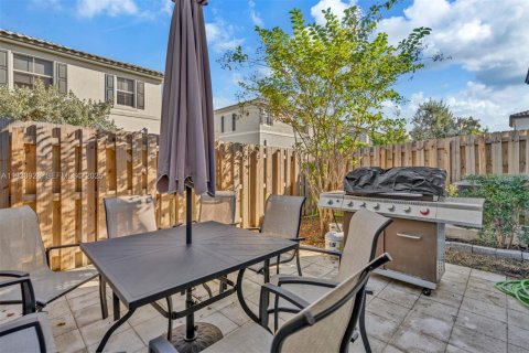 Adosado en venta en Coral Springs, Florida, 4 dormitorios, 172.15 m2 № 1992203 - foto 18