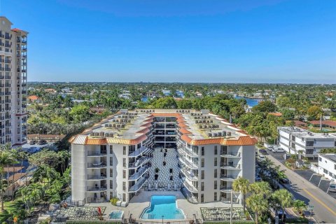 Copropriété à vendre à Fort Lauderdale, Floride: 2 chambres, 125.42 m2 № 2189490 - photo 2