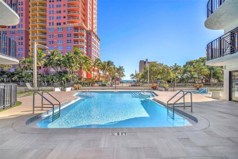 Copropriété à vendre à Fort Lauderdale, Floride: 2 chambres, 125.42 m2 № 2189490 - photo 24