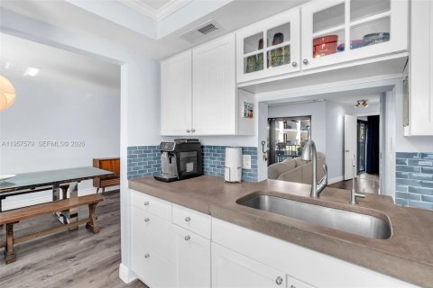 Copropriété à vendre à Fort Lauderdale, Floride: 2 chambres, 125.42 m2 № 2189490 - photo 7