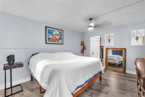 Copropriété à vendre à Fort Lauderdale, Floride: 2 chambres, 125.42 m2 № 2189490 - photo 13