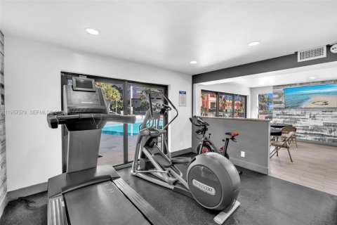 Copropriété à vendre à Fort Lauderdale, Floride: 2 chambres, 125.42 m2 № 2189490 - photo 27
