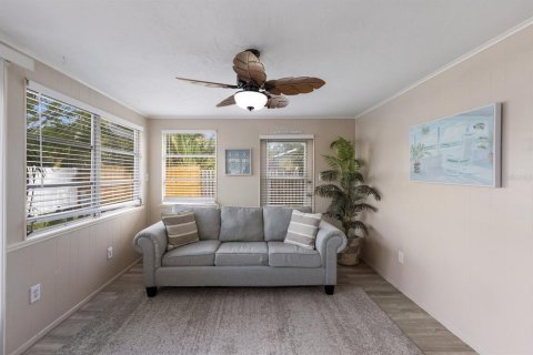 House in Bradenton, Florida 3 bedrooms, 142.33 sq.m. № 1798076 - photo 17