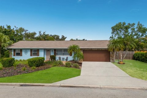 House in Bradenton, Florida 3 bedrooms, 142.33 sq.m. № 1798076 - photo 3