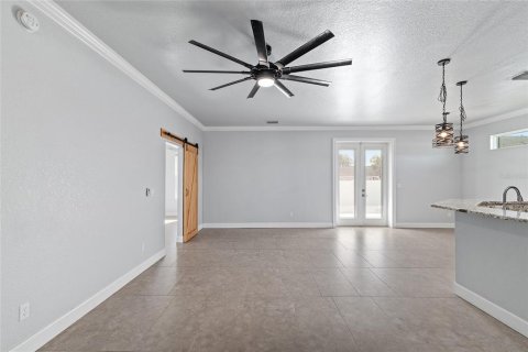 House in Ocala, Florida 3 bedrooms, 167.13 sq.m. № 2110016 - photo 14