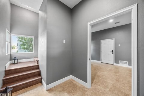 Townhouse in Tampa, Florida 2 bedrooms, 132.85 sq.m. № 1827368 - photo 27