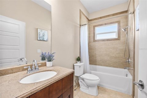 Townhouse in Tampa, Florida 2 bedrooms, 132.85 sq.m. № 1827368 - photo 25