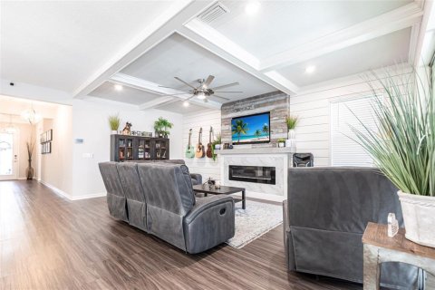 House in Lakewood Ranch, Florida 4 bedrooms, 203.64 sq.m. № 1885150 - photo 9