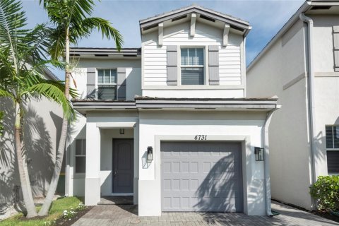 Casa en venta en Tamarac, Florida, 3 dormitorios, 152.55 m2 № 2274373 - foto 2