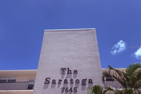 Condominio en alquiler en South Pasadena, Florida, 2 dormitorios, 128.67 m2 № 2097813 - foto 3