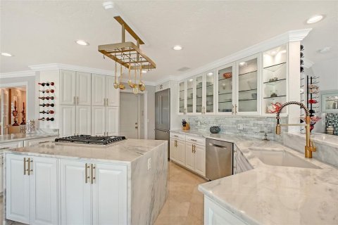 Купить виллу или дом в Лонгбоут-Ки, Флорида 13 комнат, 243.96м2, № 1792298 - фото 17