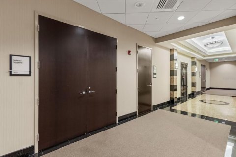 Immobilier commercial à vendre à Lake Mary, Floride: 196.02 m2 № 2167154 - photo 7