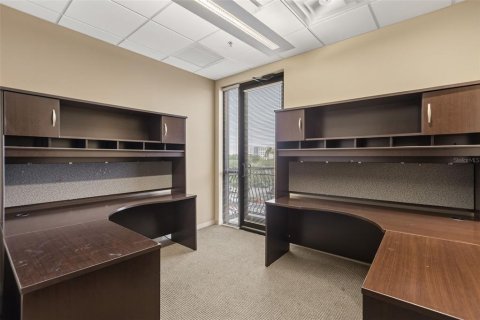 Immobilier commercial à vendre à Lake Mary, Floride: 196.02 m2 № 2167154 - photo 14