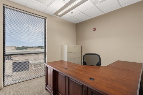 Immobilier commercial à vendre à Lake Mary, Floride: 196.02 m2 № 2167154 - photo 18