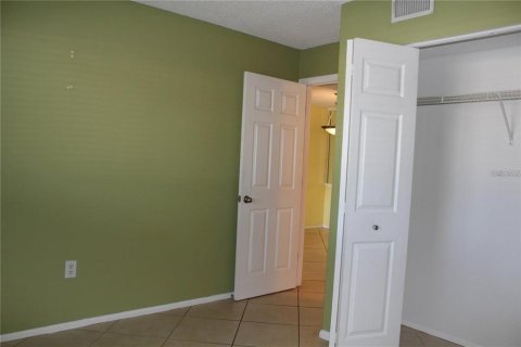 Condo in Tampa, Florida, 2 bedrooms  № 1885704 - photo 5