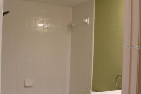 Condo in Tampa, Florida, 2 bedrooms  № 1885704 - photo 7
