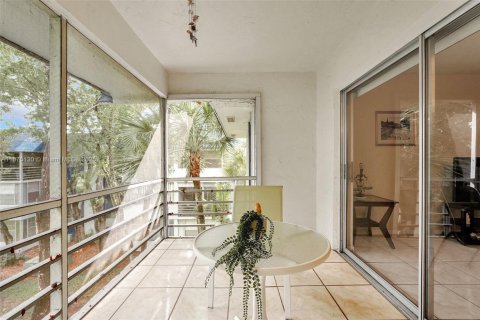 Condominio en venta en Margate, Florida, 2 dormitorios, 89 m2 № 1926781 - foto 28