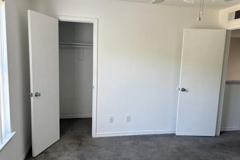Copropriété à vendre à Plant City, Floride: 2 chambres, 83.24 m2 № 2142558 - photo 7