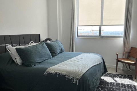 Снять в аренду кондоминиум в Майами, Флорида 2 спальни, 98.85м2, № 2051398 - фото 28