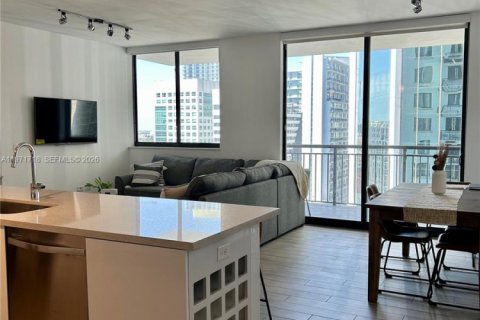 Снять в аренду кондоминиум в Майами, Флорида 2 спальни, 98.85м2, № 2051398 - фото 11