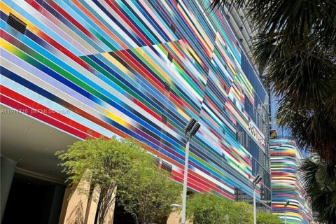 Снять в аренду кондоминиум в Майами, Флорида 2 спальни, 98.85м2, № 2051398 - фото 4