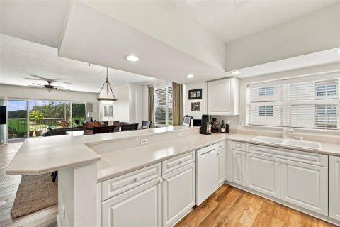 Copropriété à vendre à Largo, Floride: 3 chambres, 167.32 m2 № 2416515 - photo 11