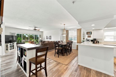 Copropriété à vendre à Largo, Floride: 3 chambres, 167.32 m2 № 2416515 - photo 6