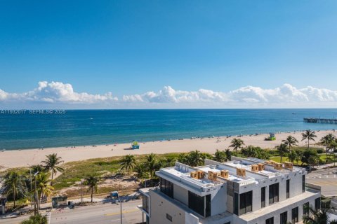 Townhouse in Pompano Beach, Florida 4 bedrooms, 336.68 sq.m. № 1991606 - photo 22