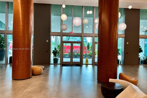 Copropriété à vendre à Miami, Floride: 1 chambre, 64.85 m2 № 1930757 - photo 4