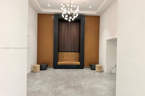 Copropriété à vendre à Miami, Floride: 1 chambre, 64.85 m2 № 1930757 - photo 5