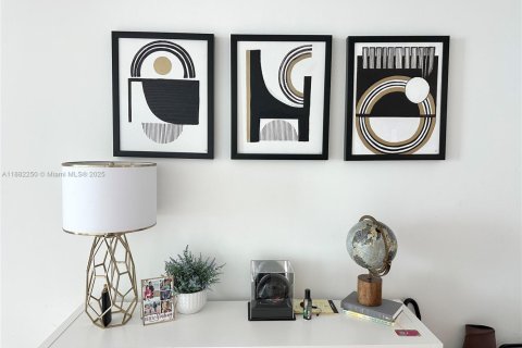 Copropriété à vendre à Miami, Floride: 1 chambre, 64.85 m2 № 1930757 - photo 9