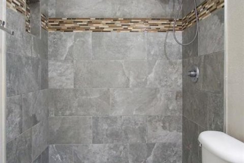 Adosado en alquiler en Davenport, Florida, 69.49 m2 № 1884837 - foto 2