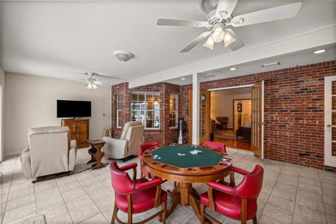 House in Ocala, Florida 4 bedrooms, 292.08 sq.m. № 2208214 - photo 17
