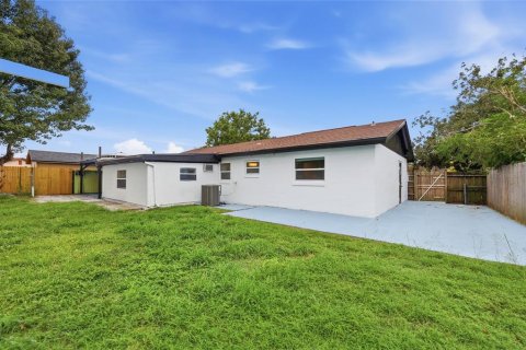 Villa ou maison à vendre à Orlando, Floride: 3 chambres, 126.81 m2 № 2408156 - photo 25