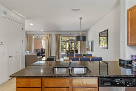Touwnhouse à vendre à Kissimmee, Floride: 2 chambres, 125.42 m2 № 1583321 - photo 7