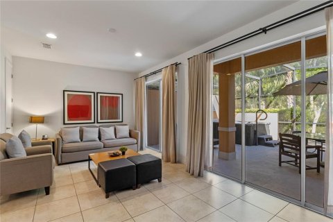 Touwnhouse à vendre à Kissimmee, Floride: 2 chambres, 125.42 m2 № 1583321 - photo 11