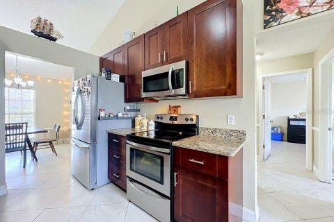 Villa ou maison à vendre à Orlando, Floride: 3 chambres, 150.04 m2 № 2431853 - photo 23