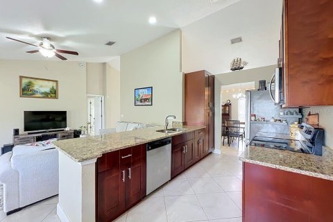 Villa ou maison à vendre à Orlando, Floride: 3 chambres, 150.04 m2 № 2431853 - photo 4