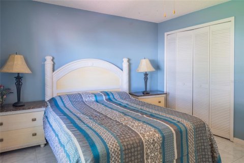 Casa en venta en Kissimmee, Florida, 3 dormitorios, 152.55 m2 № 2381268 - foto 15