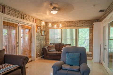 Casa en venta en Kissimmee, Florida, 3 dormitorios, 152.55 m2 № 2381268 - foto 5