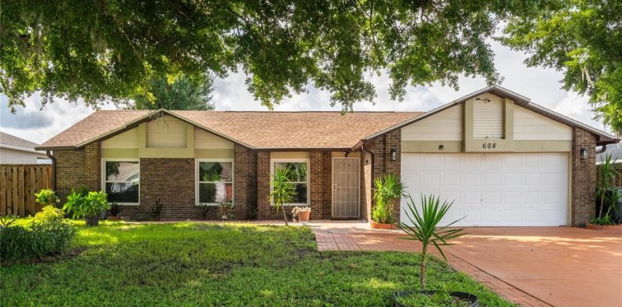 Casa en Kissimmee, Florida 3 dormitorios, 152.55 m2 № 2381268