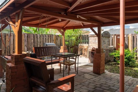 Casa en venta en Kissimmee, Florida, 3 dormitorios, 152.55 m2 № 2381268 - foto 12